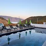 Galaxy Apartament Ksamil